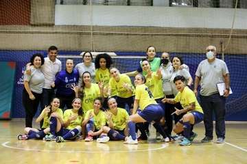 El Teldeportivo sufre para ganar al Albacete Futsal en el último minuto (5-4)/TA.